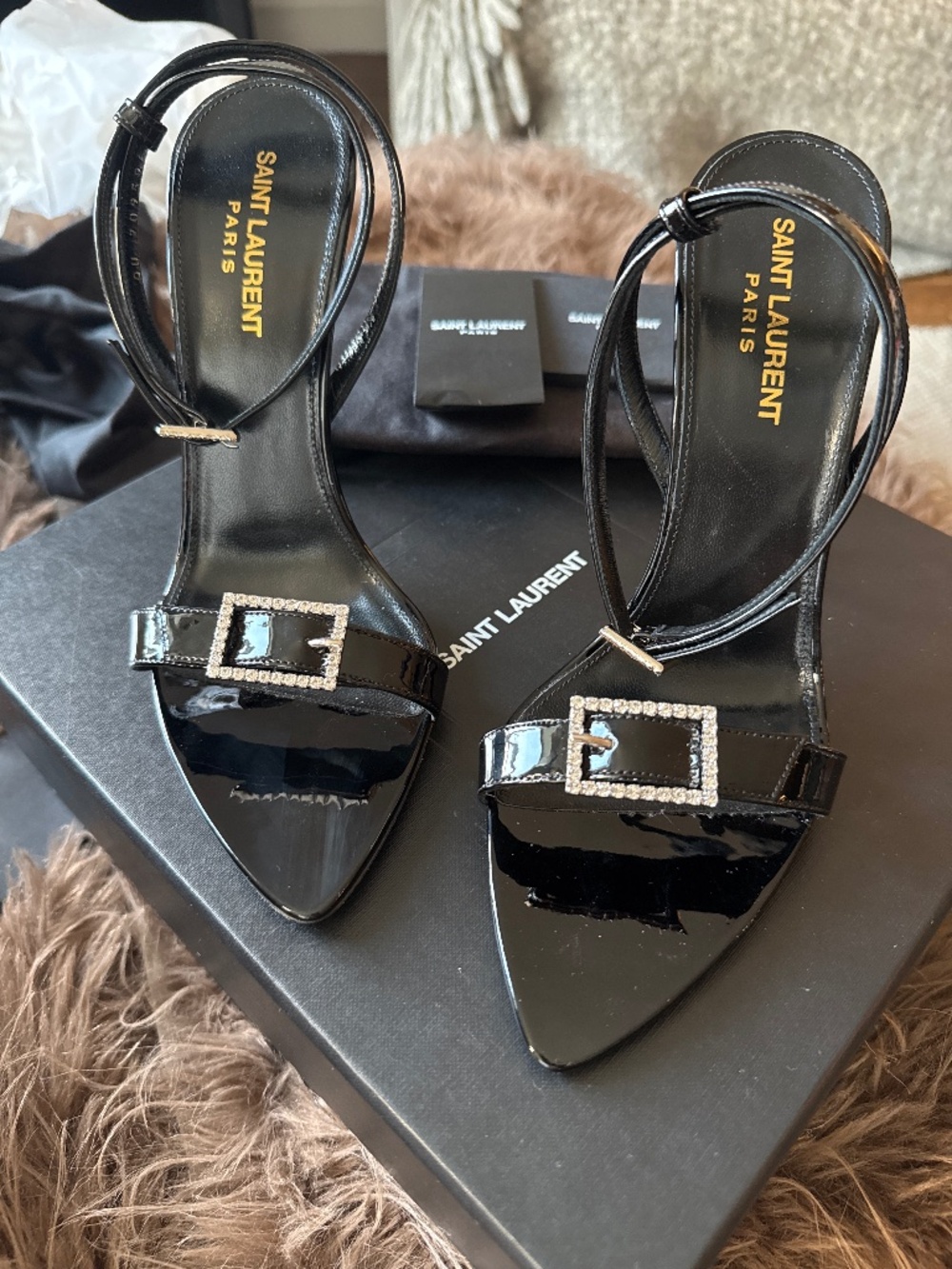 Ysl diamind buckle heels
